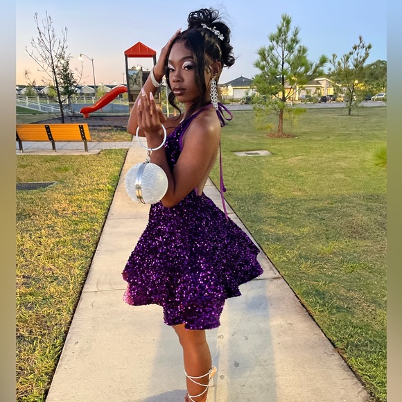 Purple Sequin dress. - Picture 5 of 6